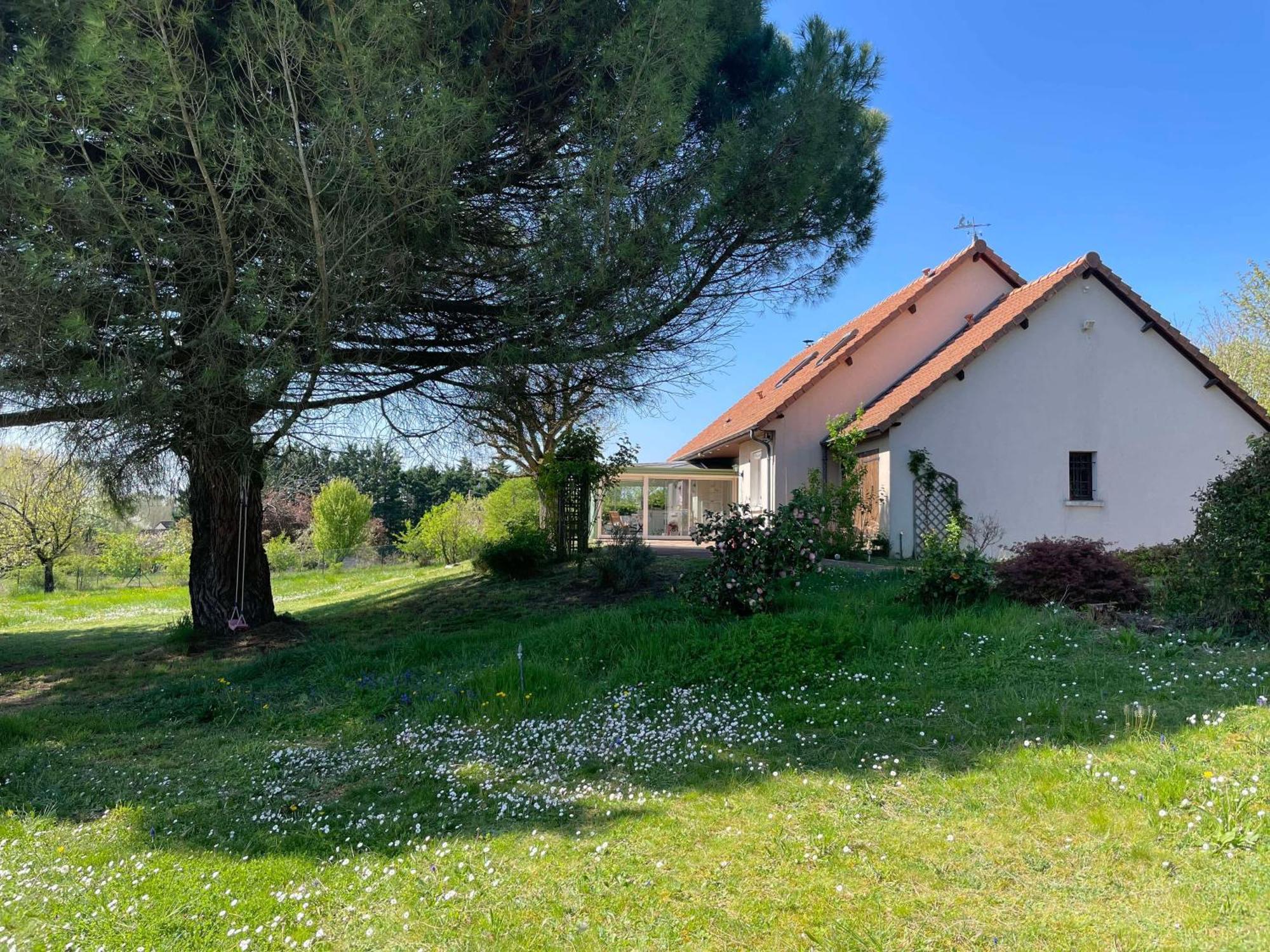 Des Roux Et Des Pious Suite De 35 A 60 M2 Et 3 Chambres Pour Groupe De 2 A 6 Personnes Civray-de-Touraine Exterior foto